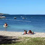 With Parking Space Supetar, Brac - 7535 Apartment Supetar