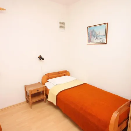 아파트 With Parking Space Supetar, Brac - 7535 수페타르